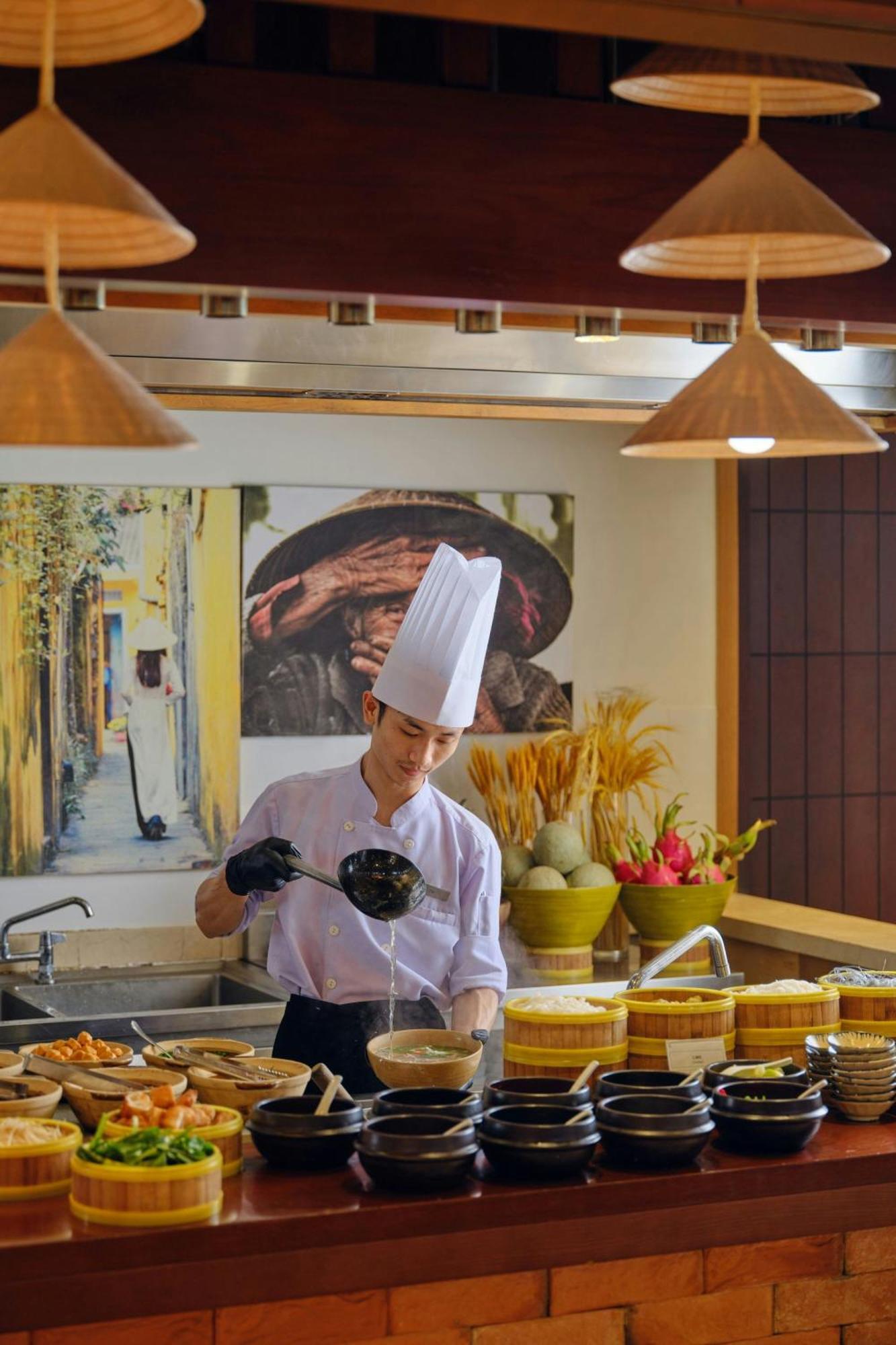 Renaissance Hoi An Resort & Spa Bagian luar foto